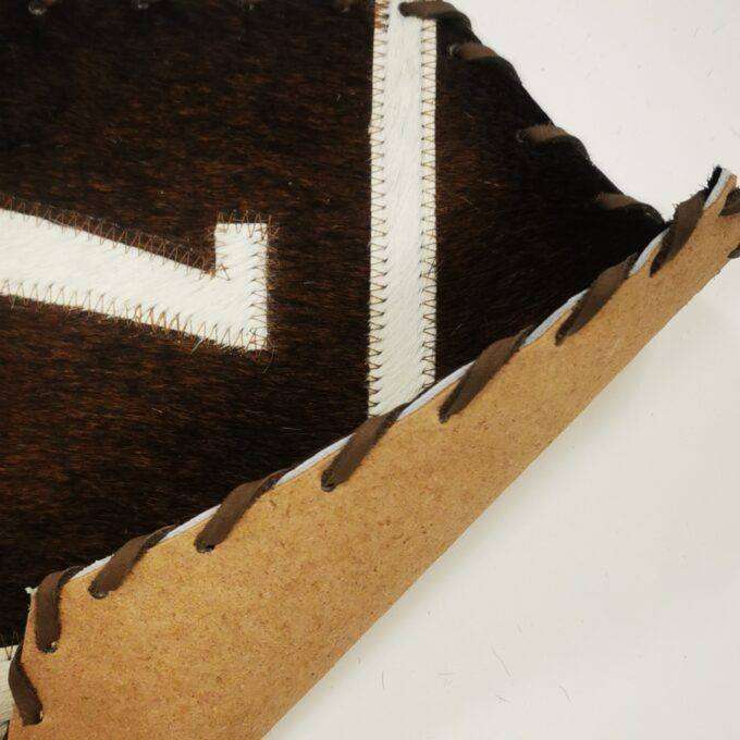 Bežec na stôl Luxury Cowhide BRAZÍLIA HORSE&HORSESHOE WHITE 30x170cm