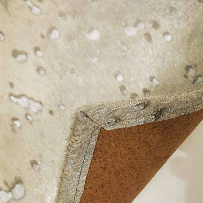 Kožené prestieranie Luxury Cowhide BRAZÍLIA METALLICA SILVER 45x32cm