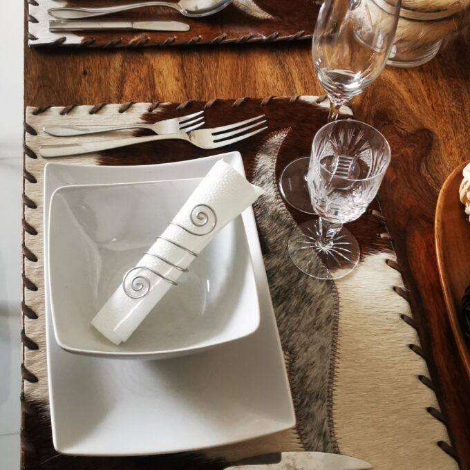 Kožené prestieranie Luxury Cowhide BRAZÍLIA HORN WHITE 45x32cm